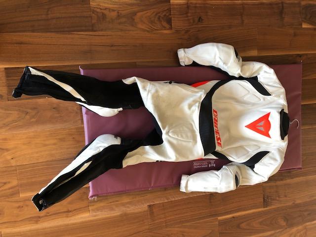 suit2.jpg