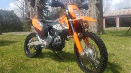 ktm690.jpg