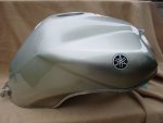 FZ6_silver_right.jpg