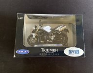 Scale Model - Triumph Street Triple 1:18 Scale by Welly