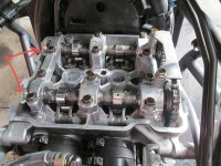 cb500x-tappets-and-cams.jpg