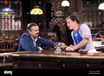 john-ratzenberger-woody-harrelson-cheers-1982-2JHDEBW.jpg