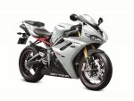2012-triumph-daytona-675r-6_600x0w.jpg 2012-triumph-daytona-675r-6_600x0w.jpg