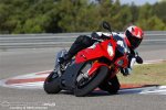 2015-BMW-S1000RR-11.jpg